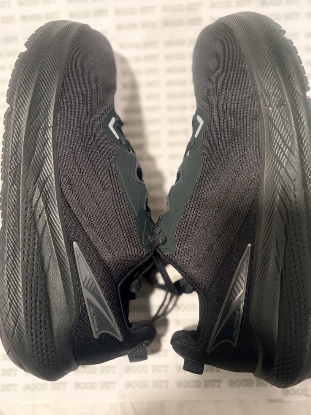 ALTRA MEN'S BLACK FWD VIA SIZE 10.5